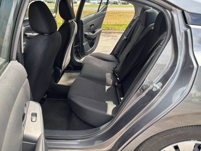 2025 Nissan Sentra - Image 17