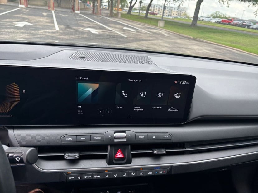 2025 Kia K4 - Image 17