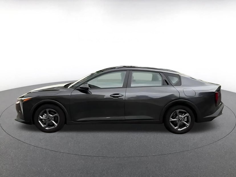 2025 Kia K4 - Image 8