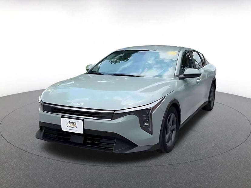 2025 Kia K4 - Image 5