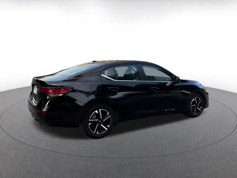 2025 Nissan Sentra - Image 12