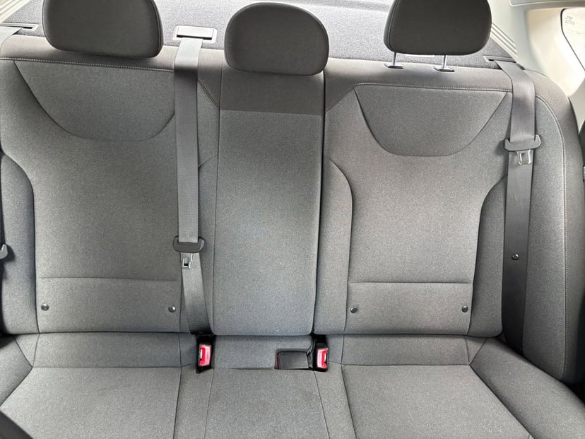 2025 Kia K4 - Image 33