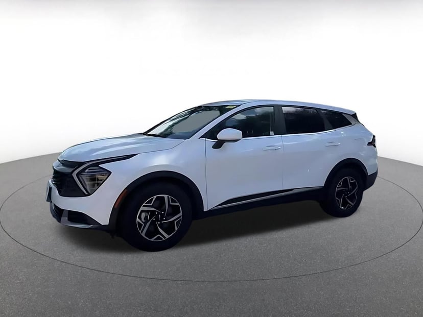 2025 Kia Sportage - Image 7