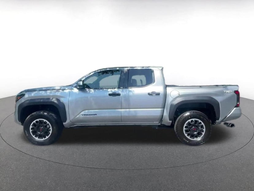 2024 Toyota Tacoma - Image 7