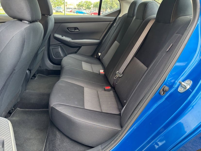 2025 Nissan Sentra - Image 21