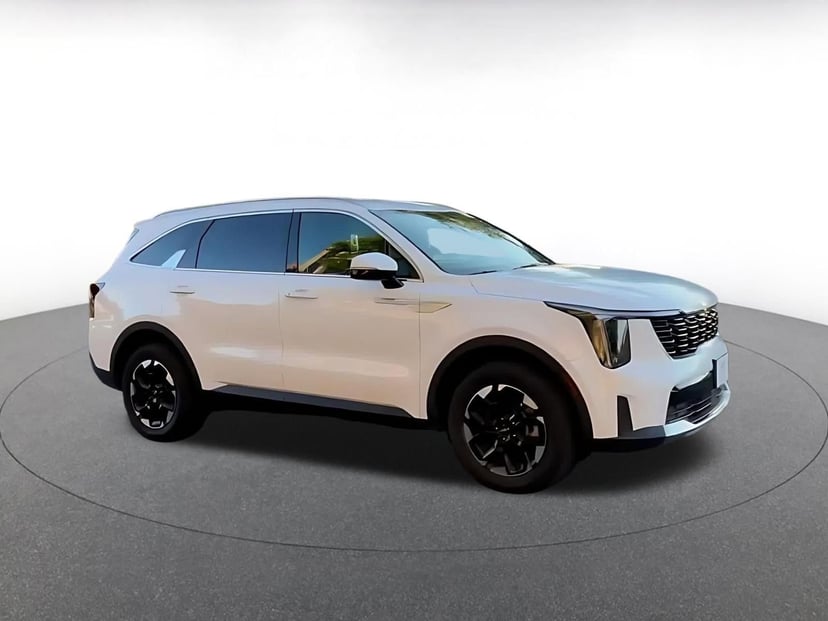 2024 Kia Sorento - Image 2