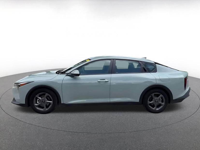 2025 Kia K4 - Image 7