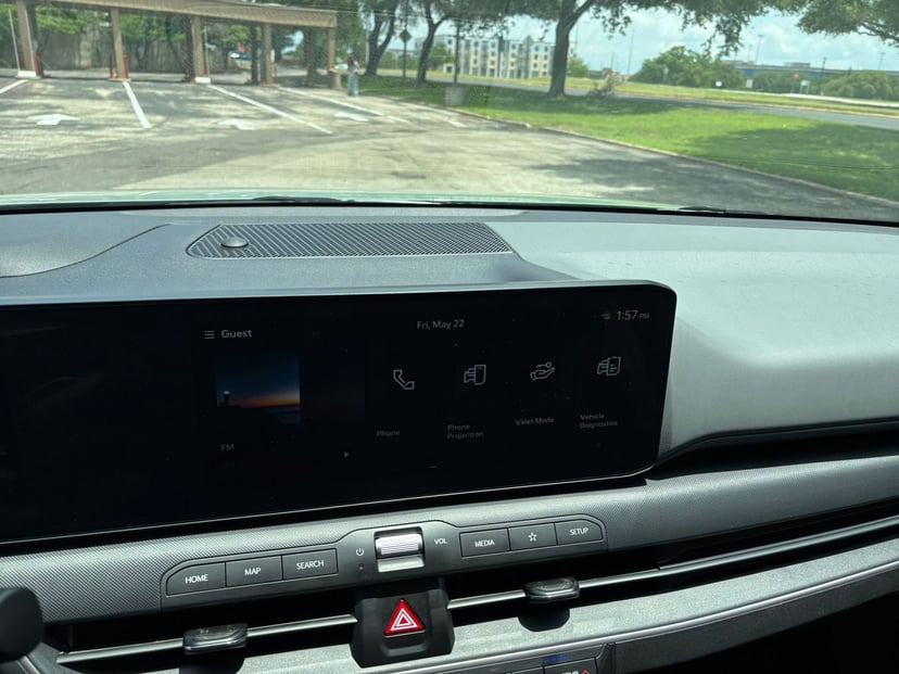 2025 Kia K4 - Image 17