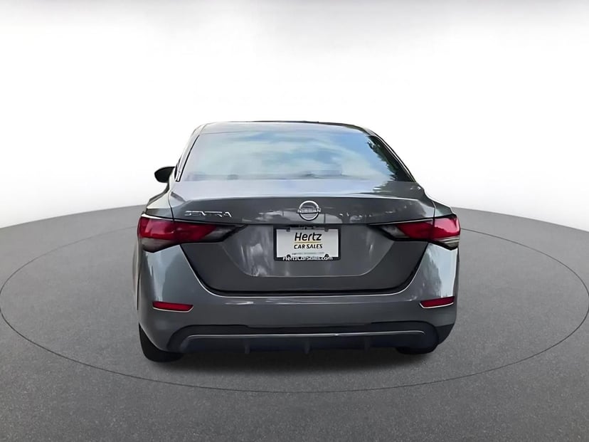 2025 Nissan Sentra - Image 10