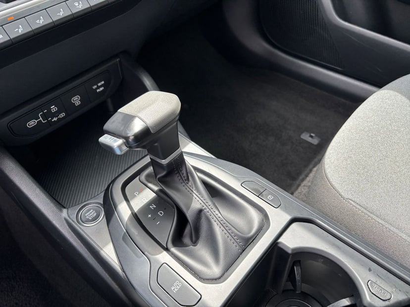 2025 Kia K4 - Image 36