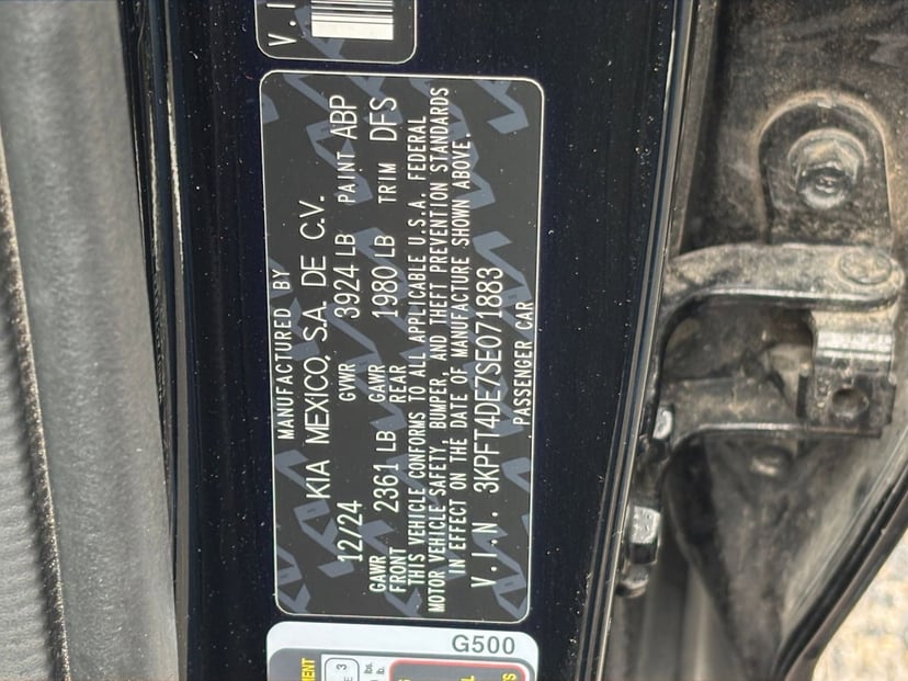 2025 Kia K4 - Image 23