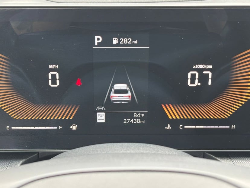 2025 Kia K4 - Image 36