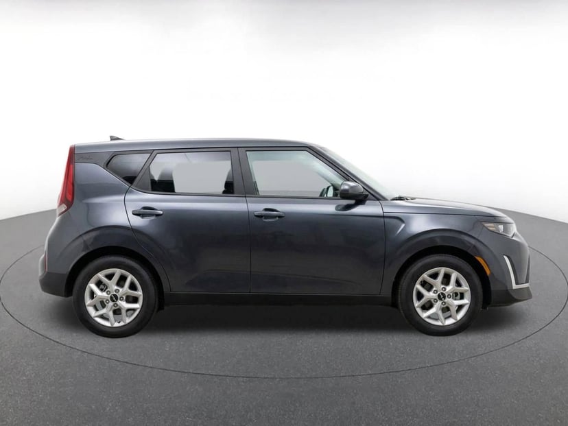 2025 Kia Soul - Image 6