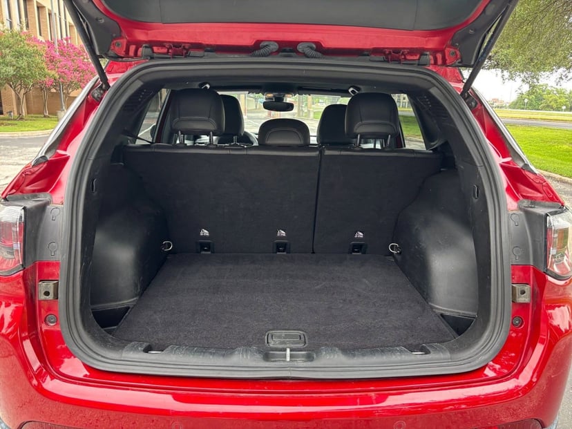 2025 Jeep Compass - Image 26