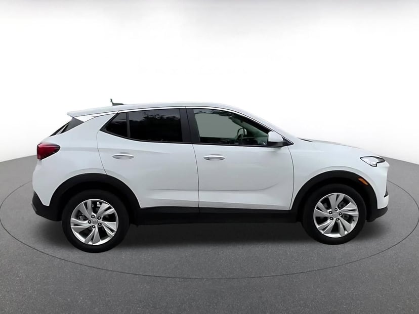 2025 Buick Encore GX - Image 16