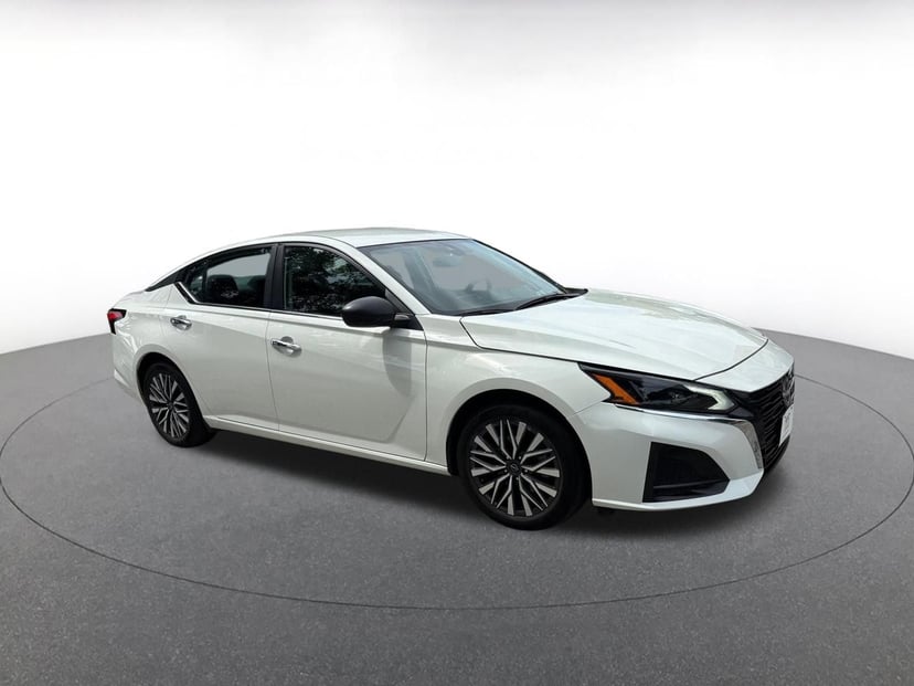2025 Nissan Altima