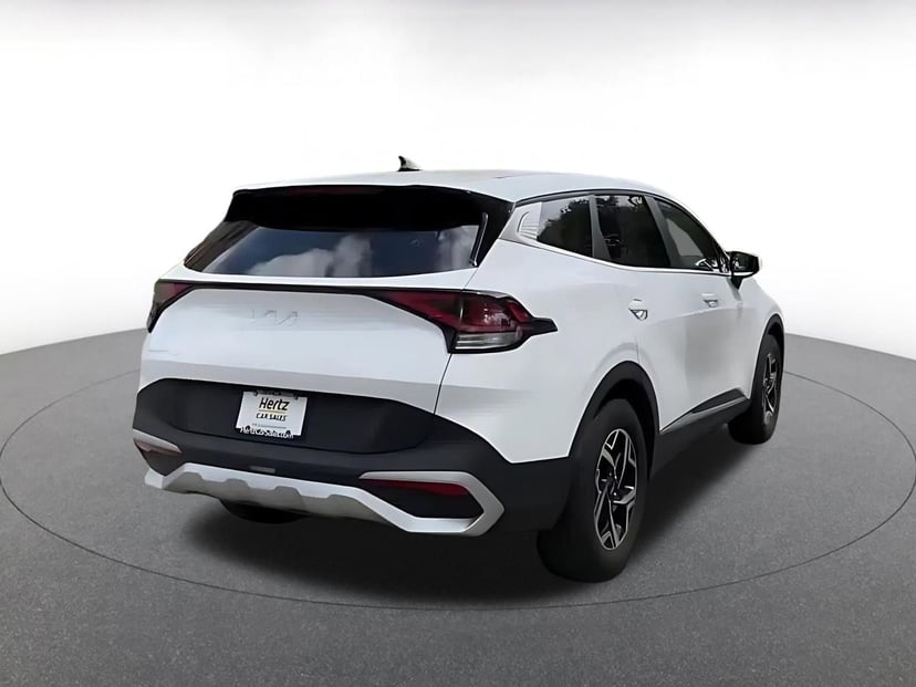 2025 Kia Sportage - Image 15