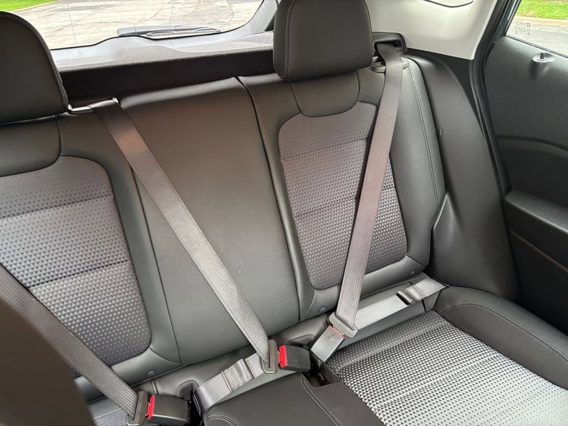 2025 Chevrolet Trax - Image 32