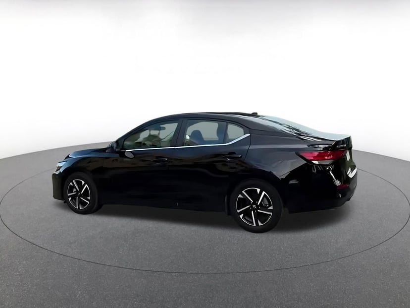 2025 Nissan Sentra - Image 7