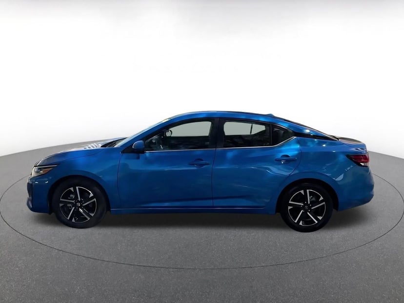 2025 Nissan Sentra - Image 8