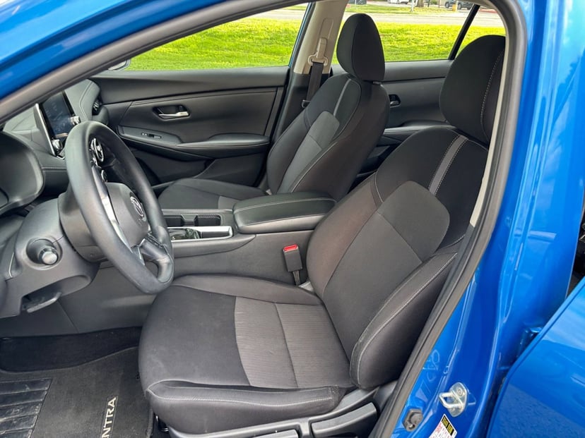 2025 Nissan Sentra - Image 31