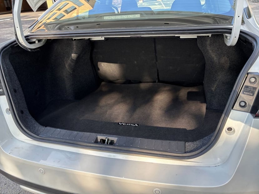 2025 Nissan Versa - Image 26