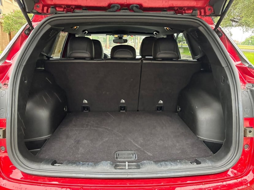 2025 Jeep Compass - Image 26
