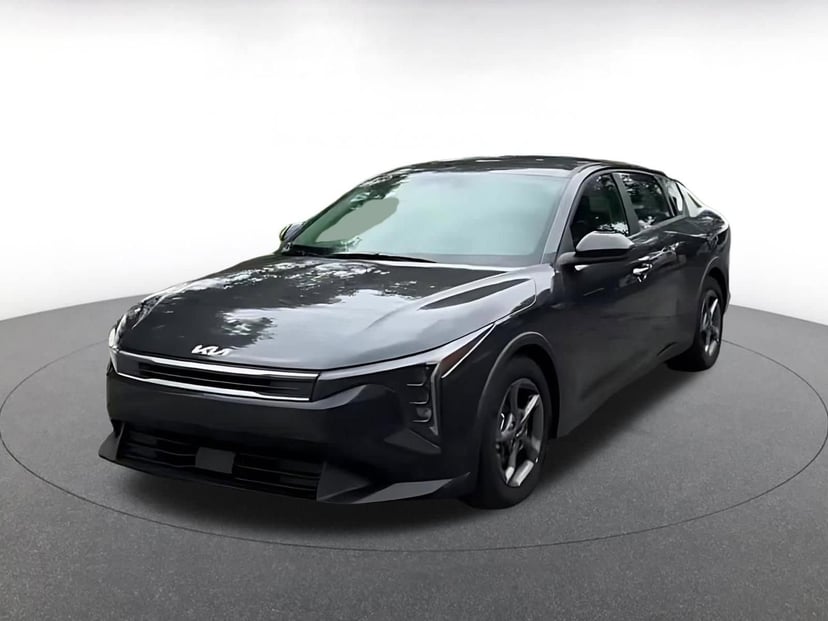 2025 Kia K4 - Image 6