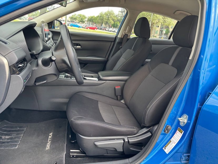 2025 Nissan Sentra - Image 22