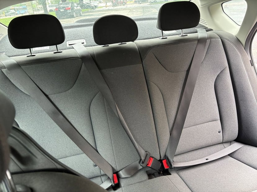 2025 Kia K4 - Image 32