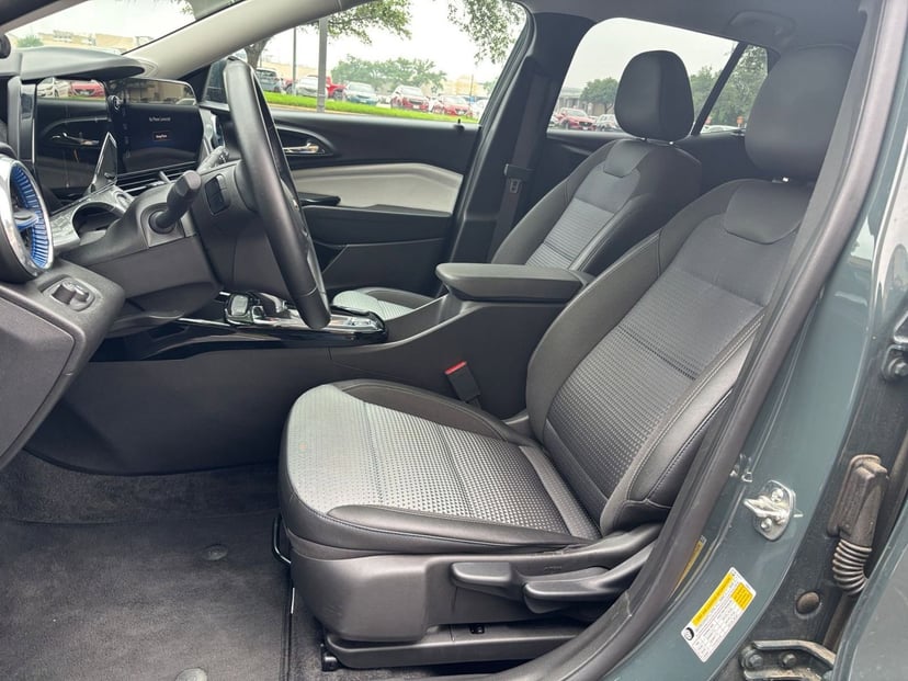 2025 Chevrolet Trax - Image 22