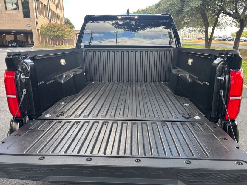 2024 Toyota Tacoma - Image 20