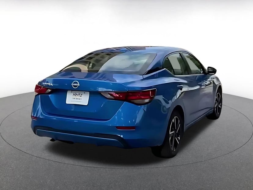 2025 Nissan Sentra - Image 15