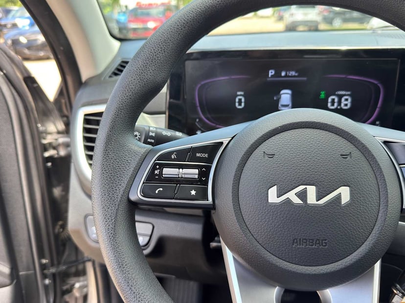 2024 Kia Seltos - Image 19