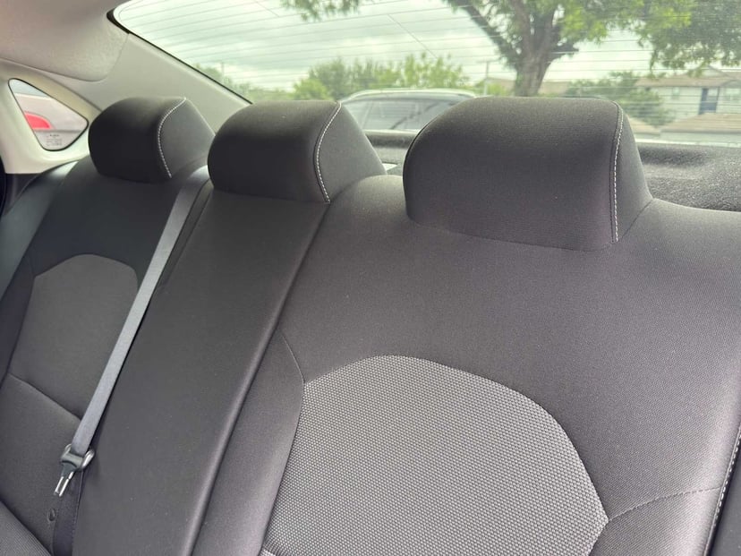 2024 Kia Forte - Image 30