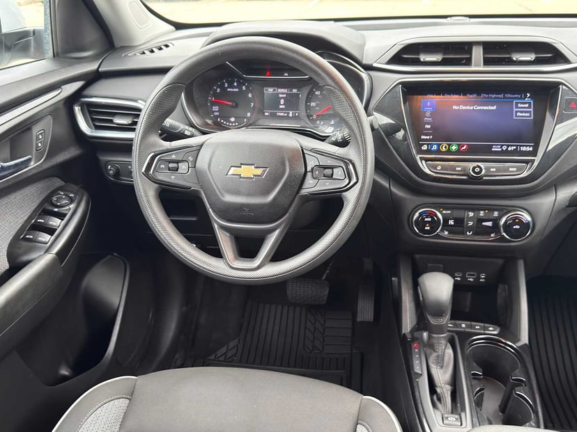 2022 Chevrolet Trailblazer - Image 23