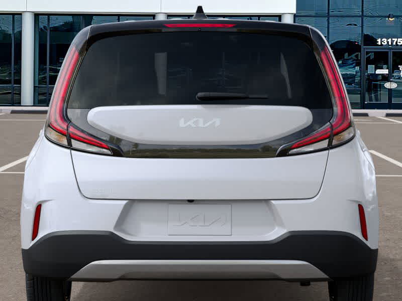 2025 Kia Soul - Image 13