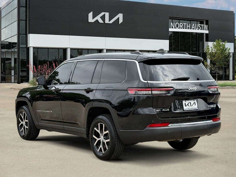2023 Jeep Grand Cherokee - Image 5