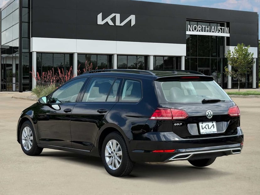 2019 Volkswagen Golf SportWagen - Image 5
