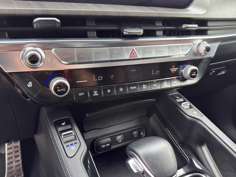 2023 Kia Telluride - Image 14