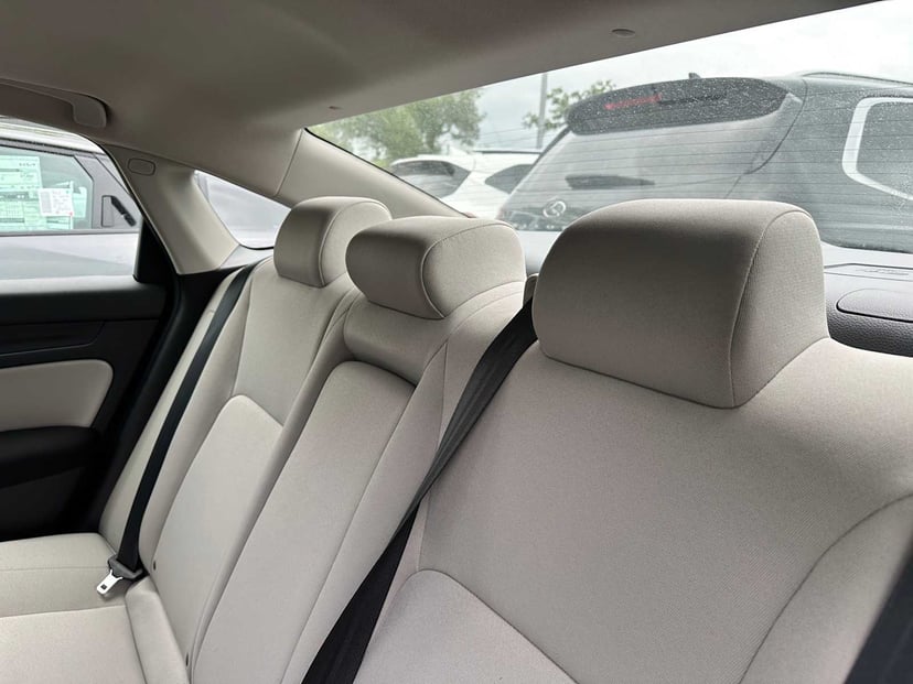 2022 Honda Civic - Image 25