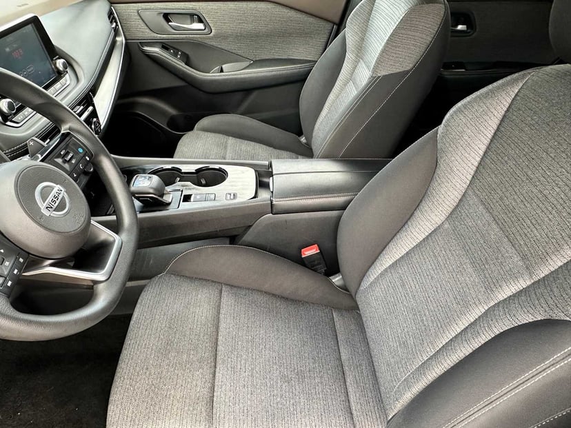 2021 Nissan Rogue - Image 9