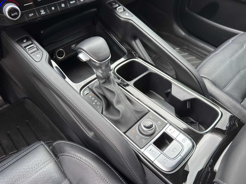 2023 Kia Telluride - Image 11