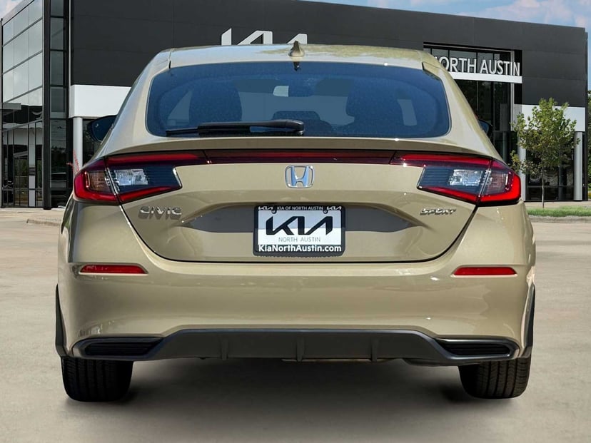 2025 Honda Civic - Image 10