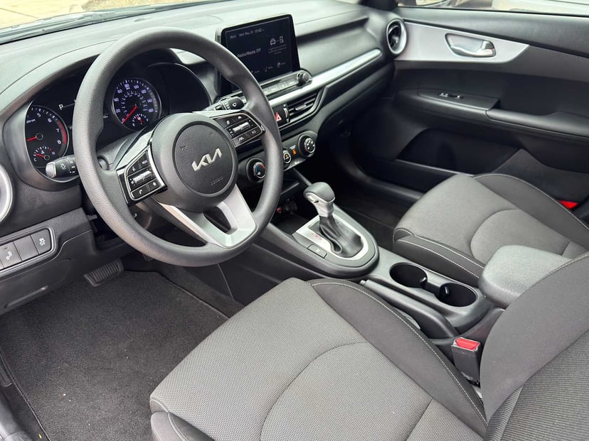 2024 Kia Forte - Image 7