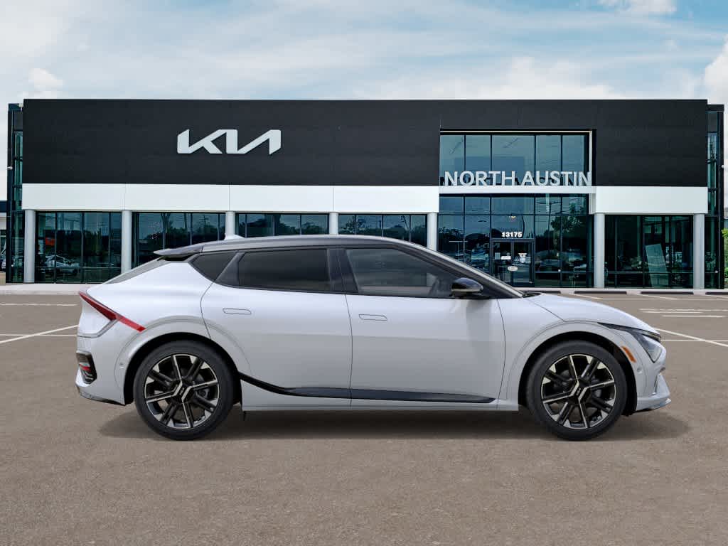 2026 Kia EV6 - Image 7