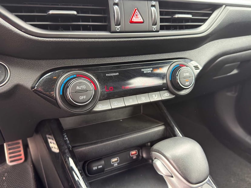 2023 Kia Forte - Image 16