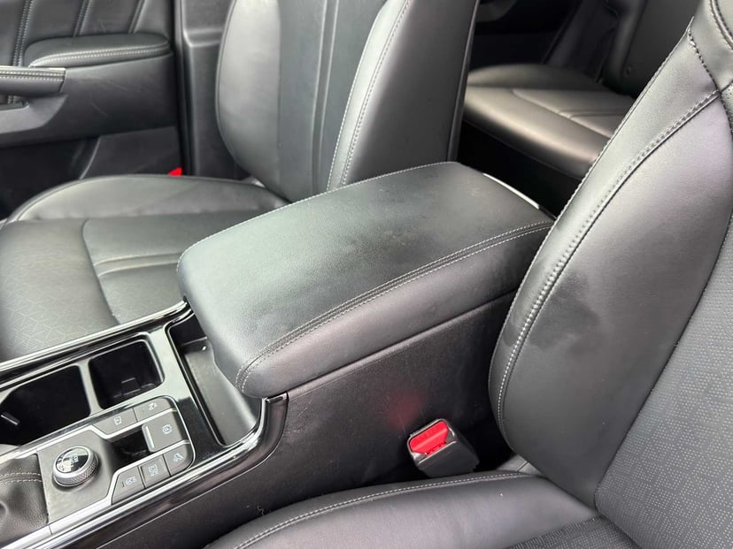 2021 Kia Sorento - Image 12