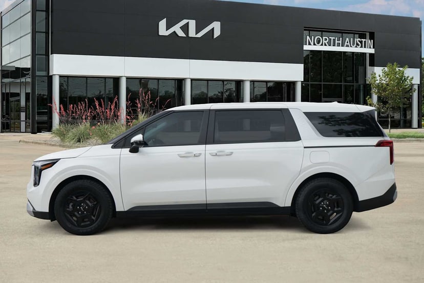 2025 Kia Carnival - Image 2