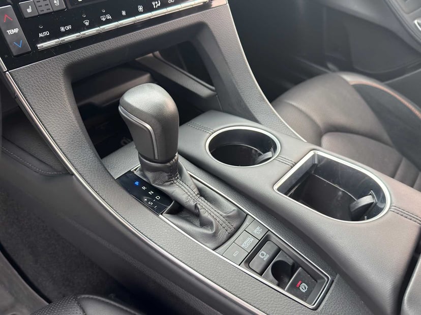 2019 Toyota Avalon - Image 14